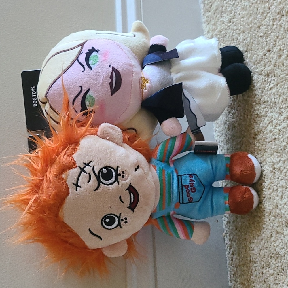 Chucky and Tiff Dog Toy 🐕